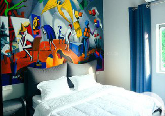 盐津对于酒店的墙体彩绘而言更注重哪些方面？